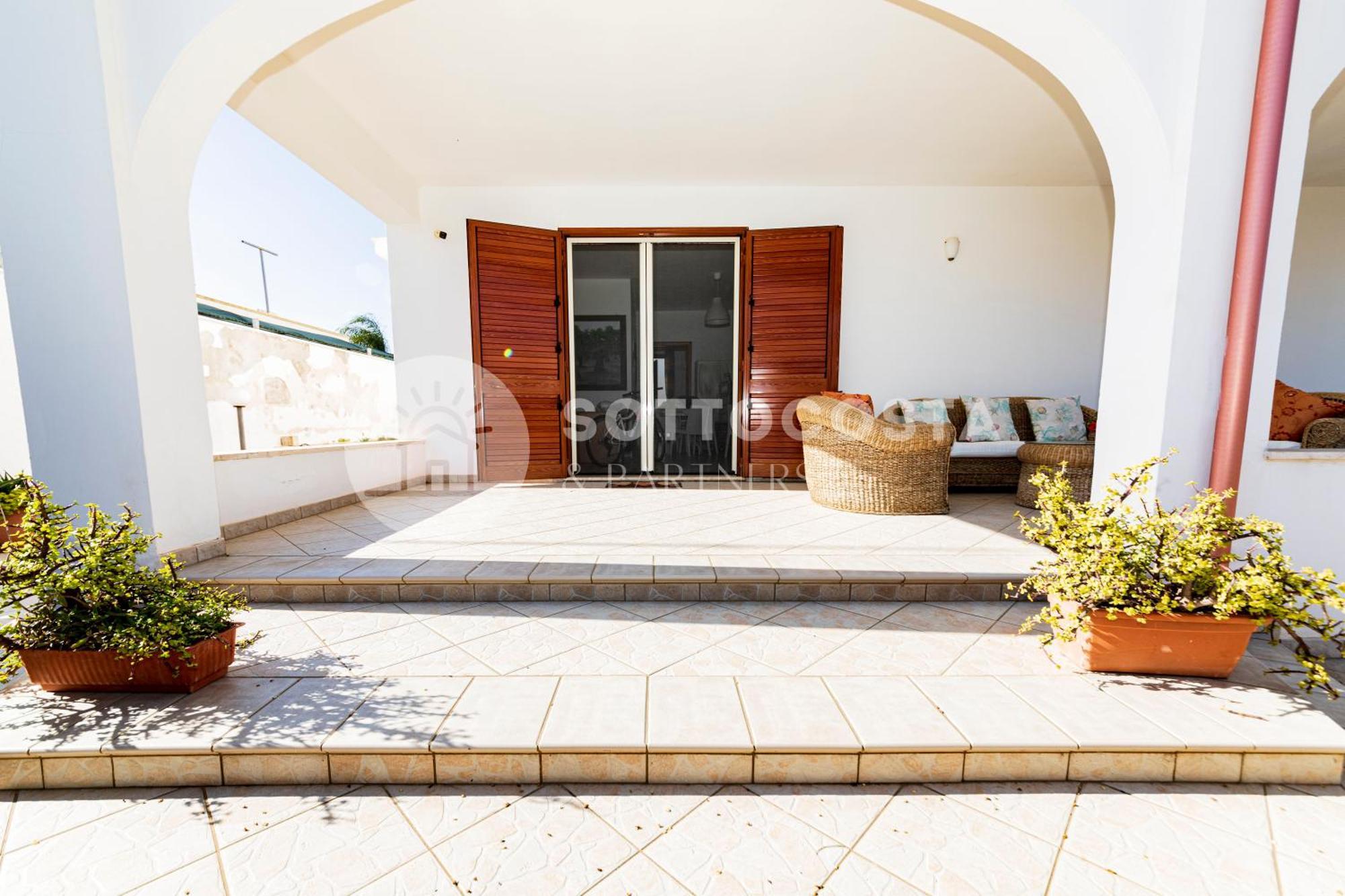Giorni Salentini Bed & Breakfast ตอร์เลลาปิลโล ภายนอก รูปภาพ
